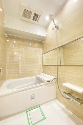 浴室　バスルーム／新規交換済、1116サイズ、浴室乾燥機・追焚き機能付
