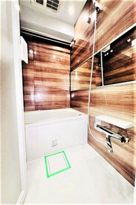 浴室　バスルーム／新規交換済、浴室乾燥暖房機・追焚き機能付